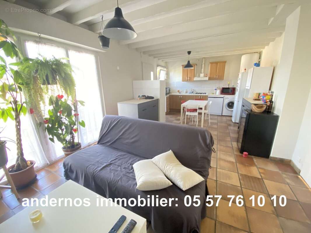 Appartement à ARES