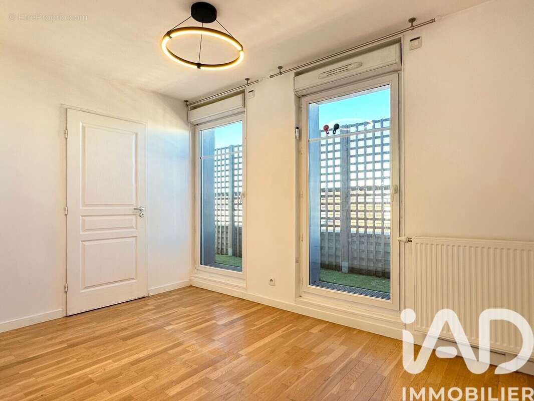 Photo 9 - Appartement à MONTROUGE
