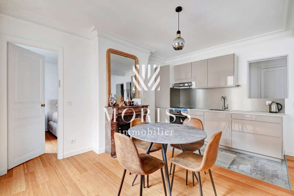 Appartement à PARIS-20E