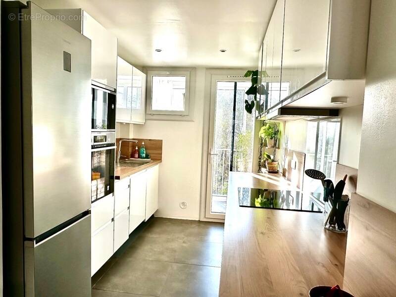 Appartement à MARSEILLE-8E