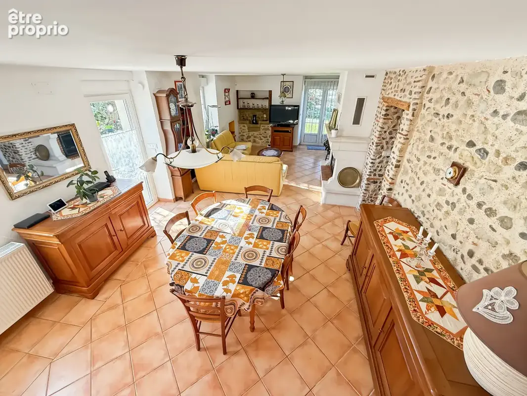 GERS (32) – À 10 min d’Aire-sur-l’Adour – Superbe maison en pierre rénovée de 160 m², 4 chambres, terrain arboré de 1 592 m² - photo 19