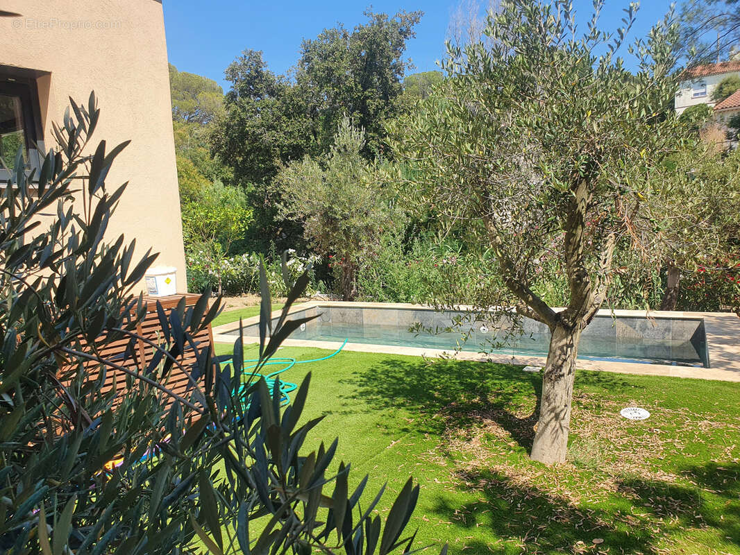 Maison à SAINT-RAPHAEL