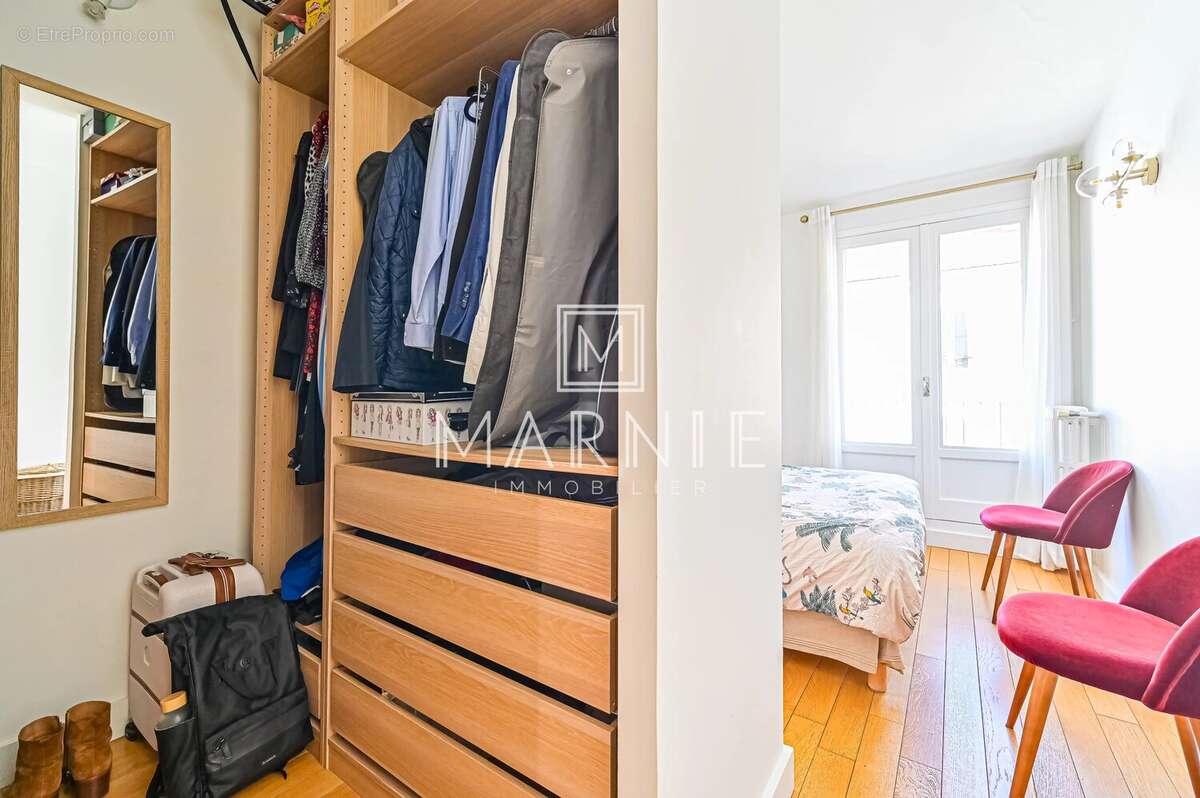 Appartement à PARIS-15E