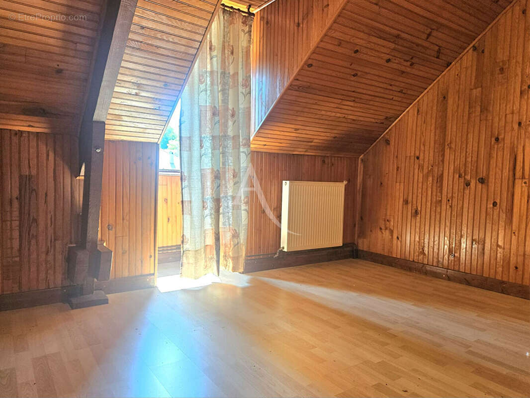 Maison à MONTRICHARD