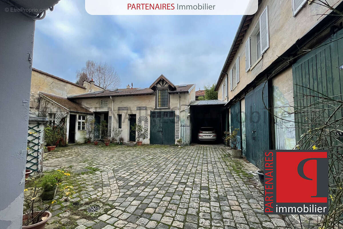 Appartement à VERSAILLES