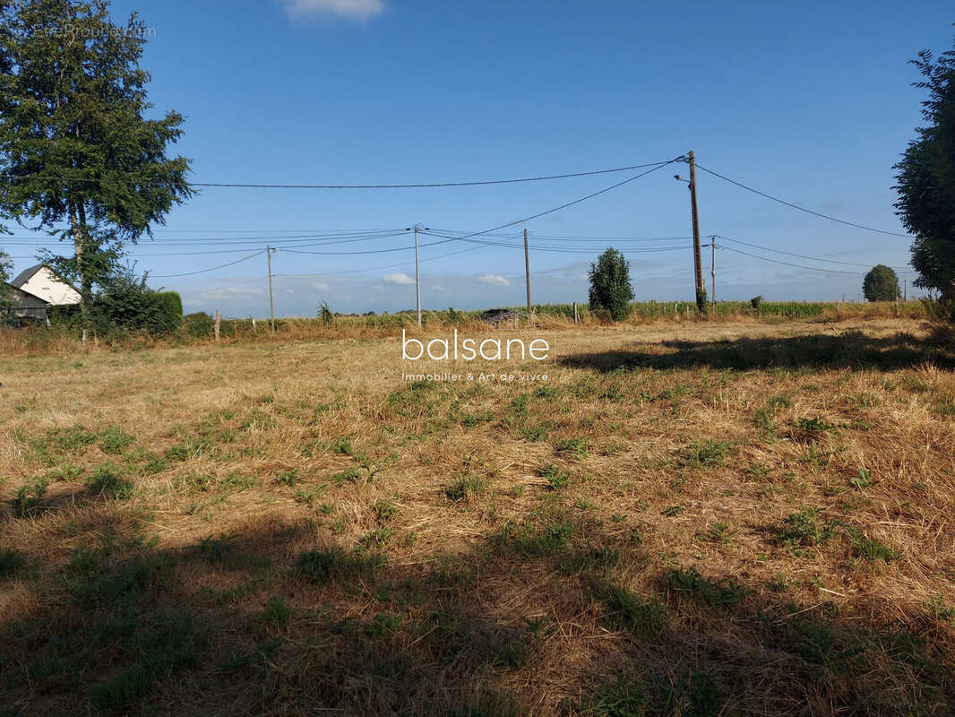 Terrain 2146 m² à Saint-Philbert-Sur-Boissey  - photo 3