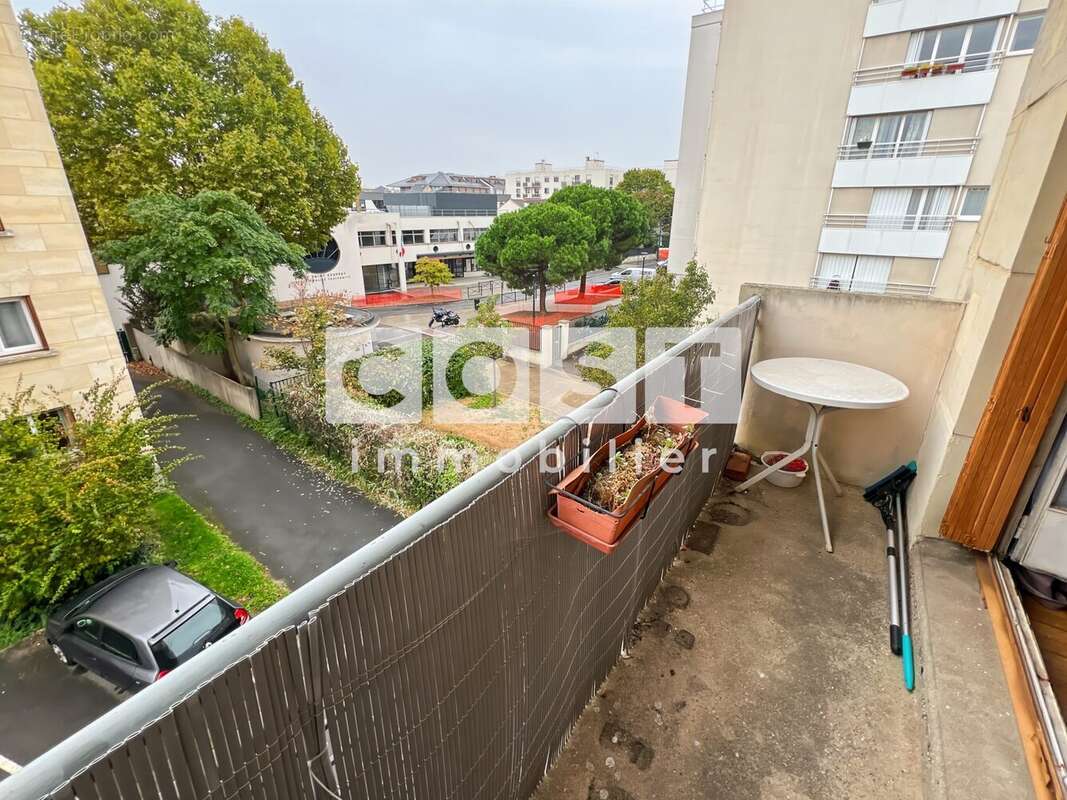 Appartement à BOIS-COLOMBES