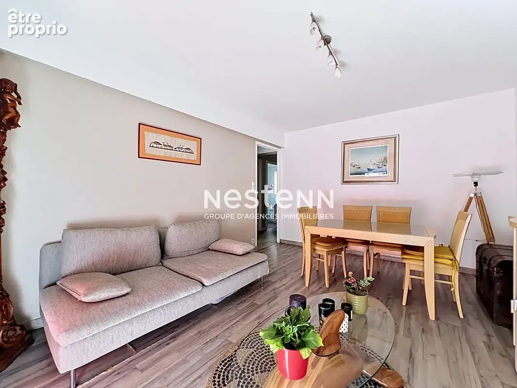 Golfe Juan - 2P - 48 m2 - Proche mer - Cave - Meublé - Traversant - photo 7