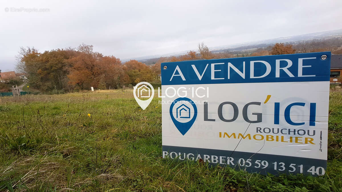 Terrain à VIELLENAVE-D'ARTHEZ