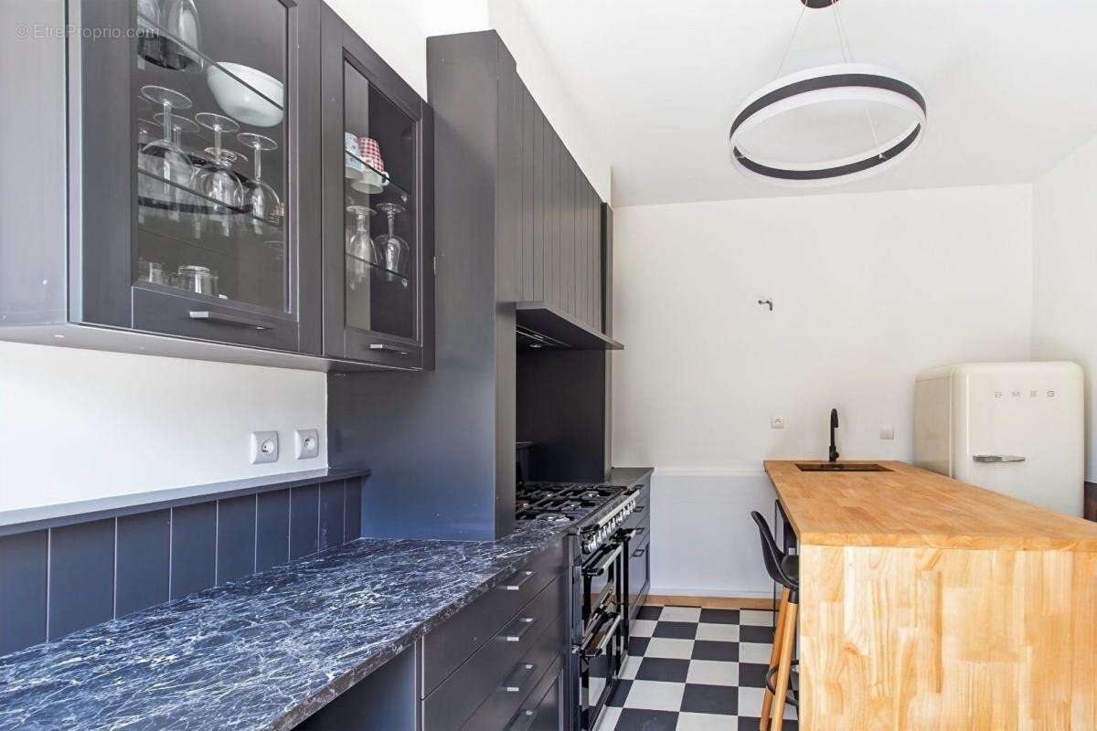 Maison à ANTONNE-ET-TRIGONANT