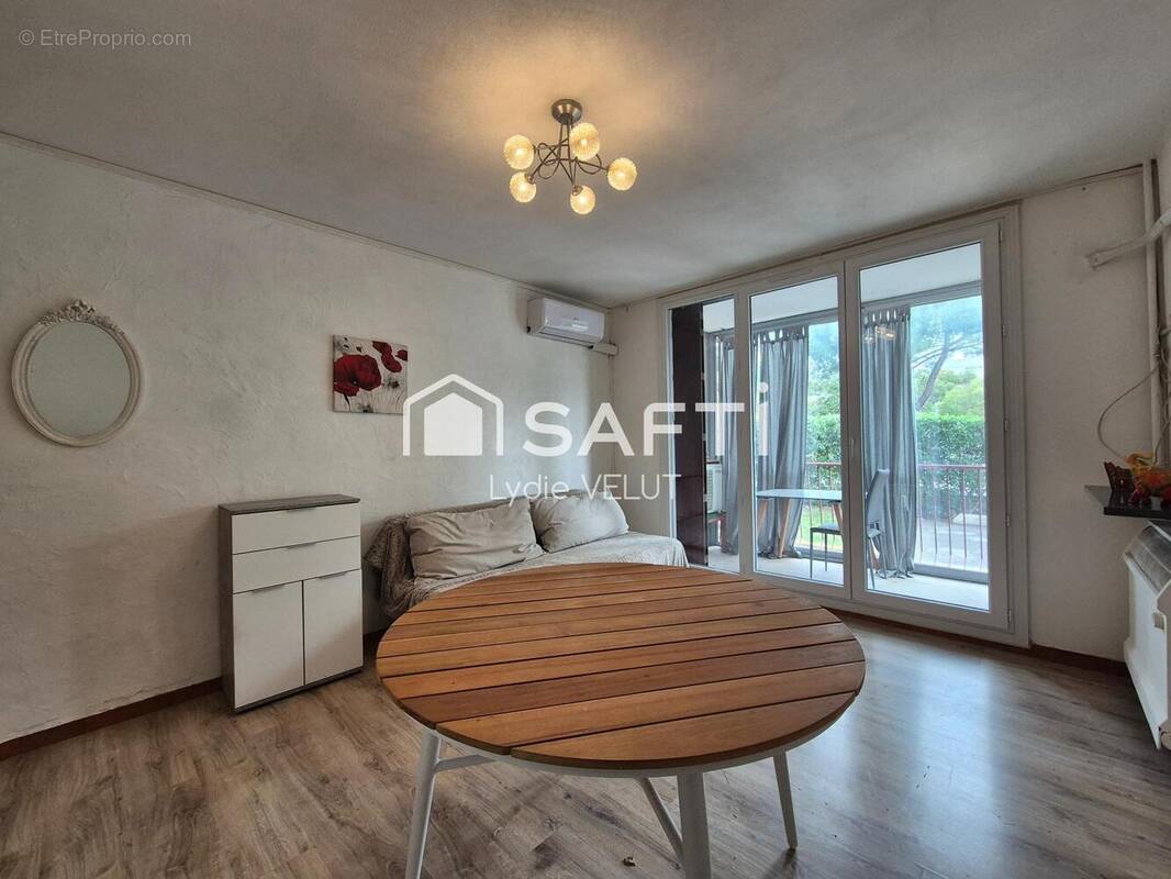 Photo 1 - Appartement à SALON-DE-PROVENCE