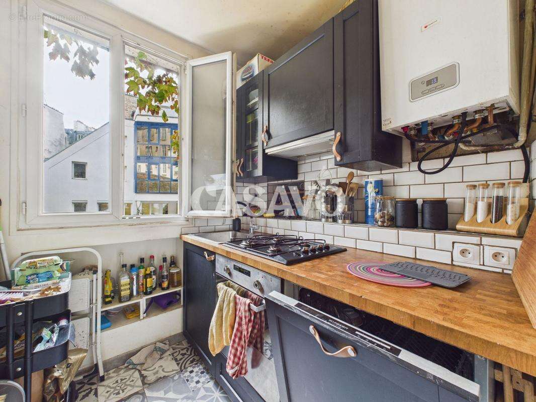 Appartement à PARIS-10E