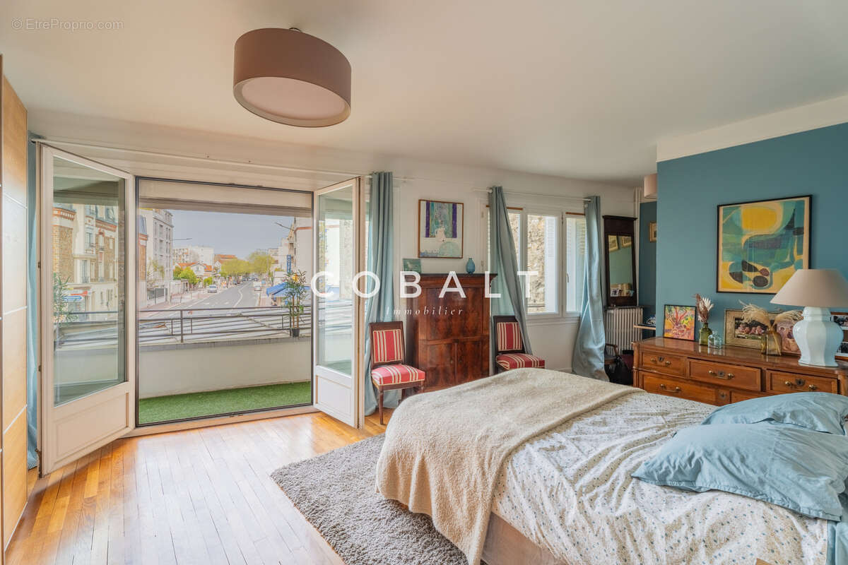Appartement à SURESNES