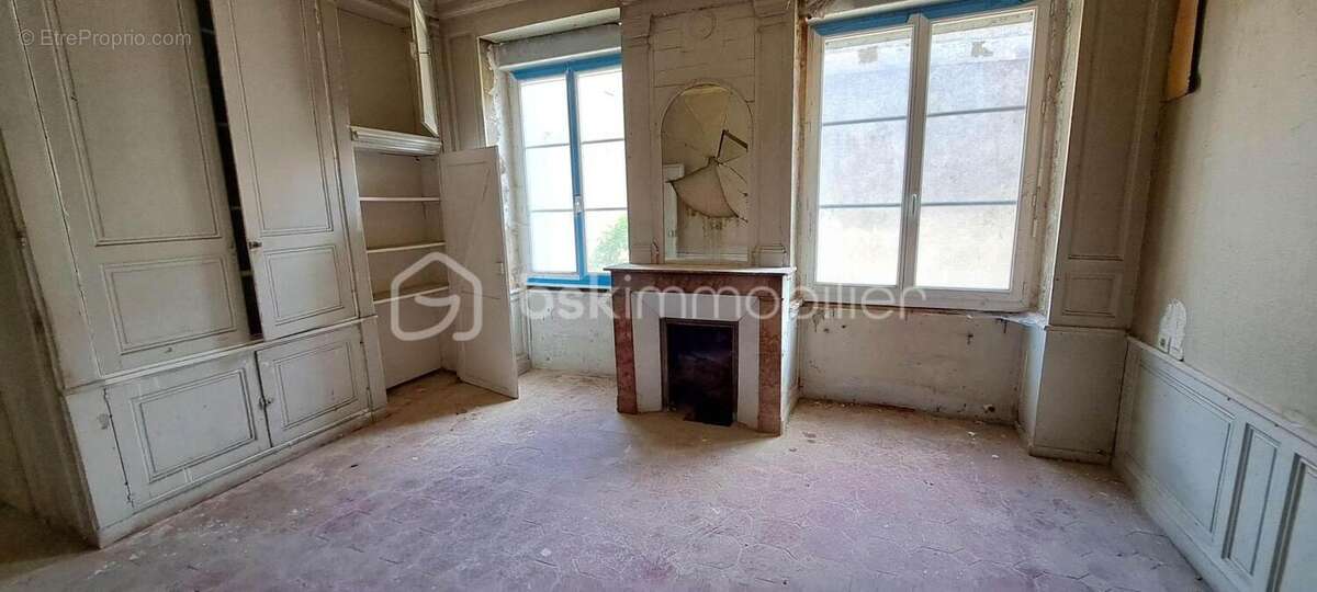 Appartement à CHATEAU-RENAULT
