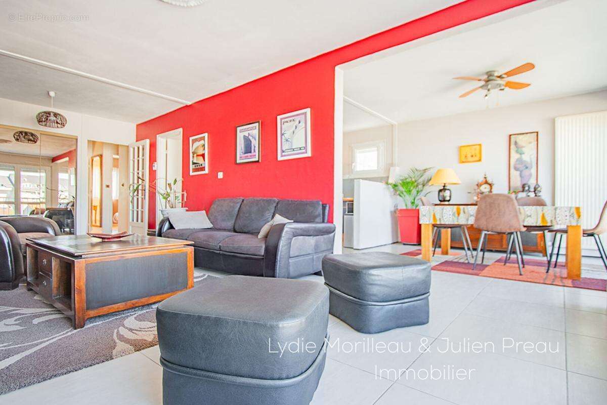 Appartement à REZE