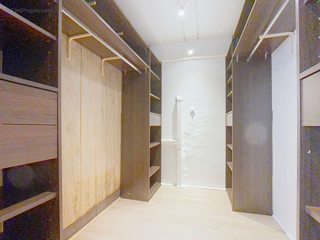 Maison à MONTMIRAIL