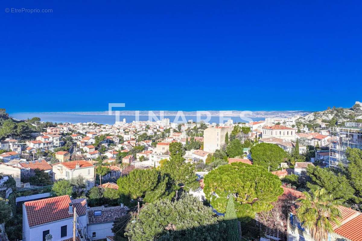 Maison à MARSEILLE-8E