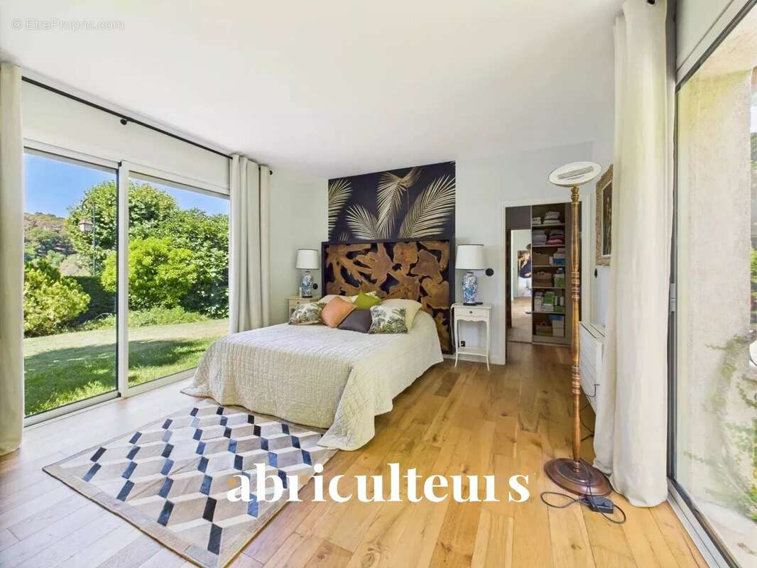 Maison à LA COLLE-SUR-LOUP