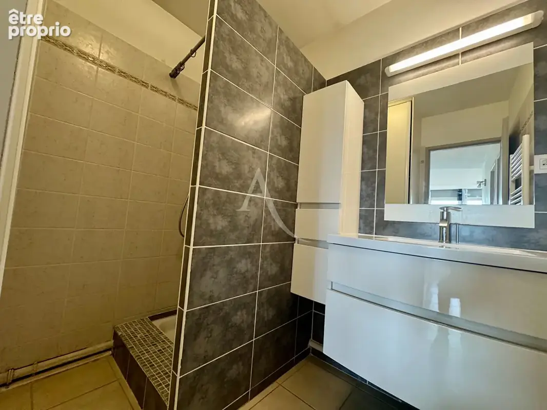 Appartement Nimes 3 pièce(s) 75.40 m2 - photo 10