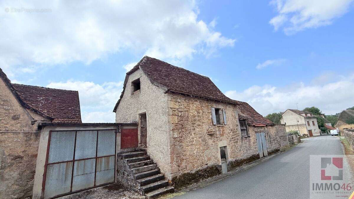 Maison à THEGRA