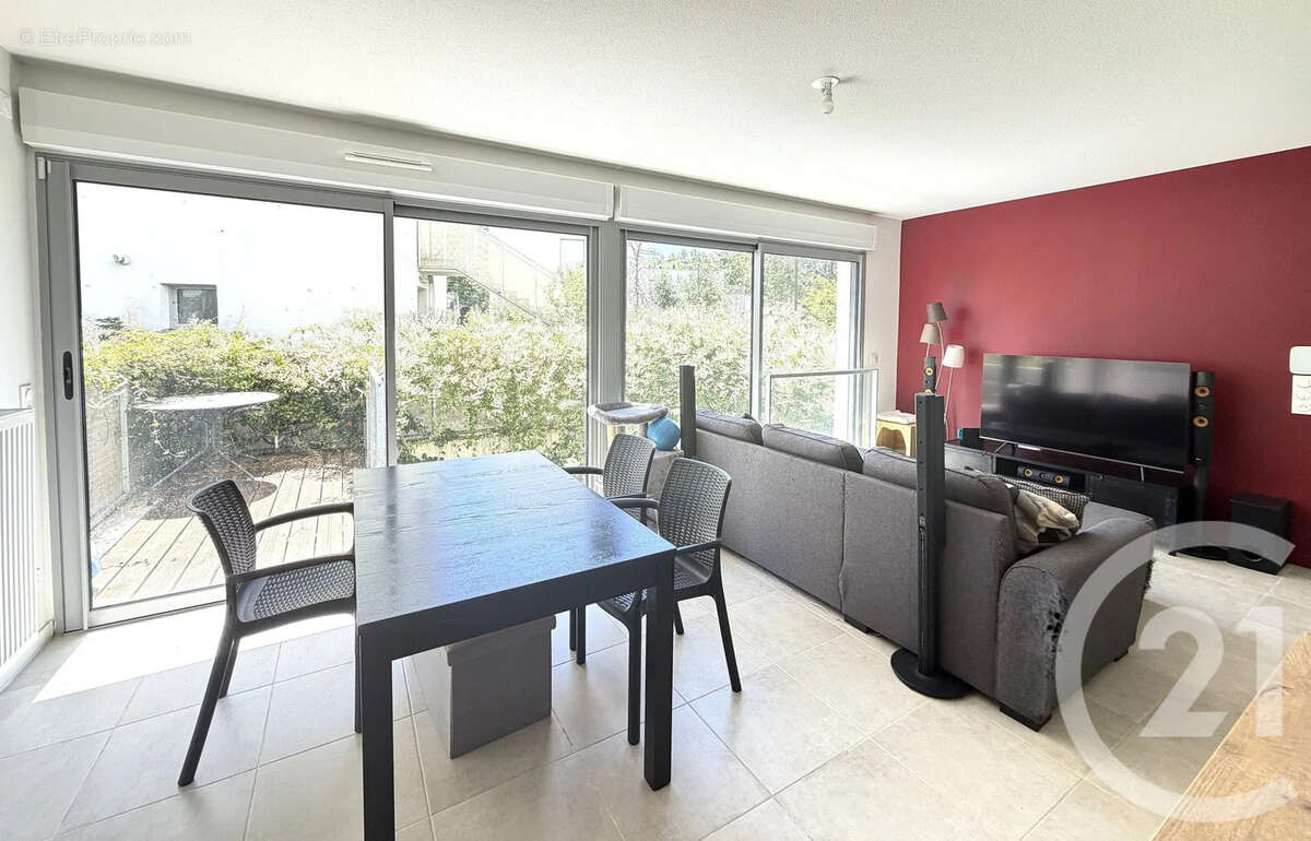Appartement à BEGLES
