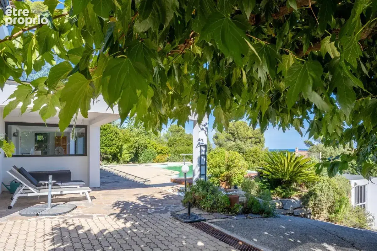 Villa 6 pièces de 177 m² à Saint-Aygulf - photo 21