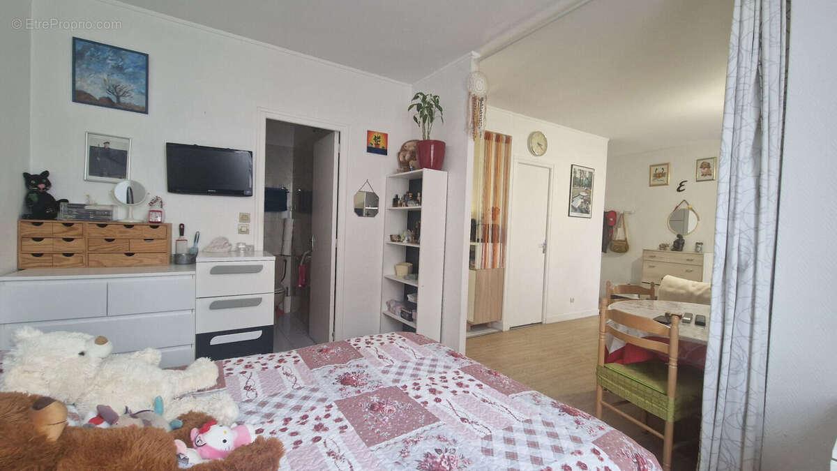 Appartement à CLICHY