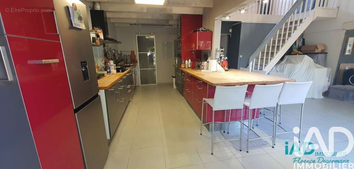 Maison 96 m² à Floirac  - photo 4