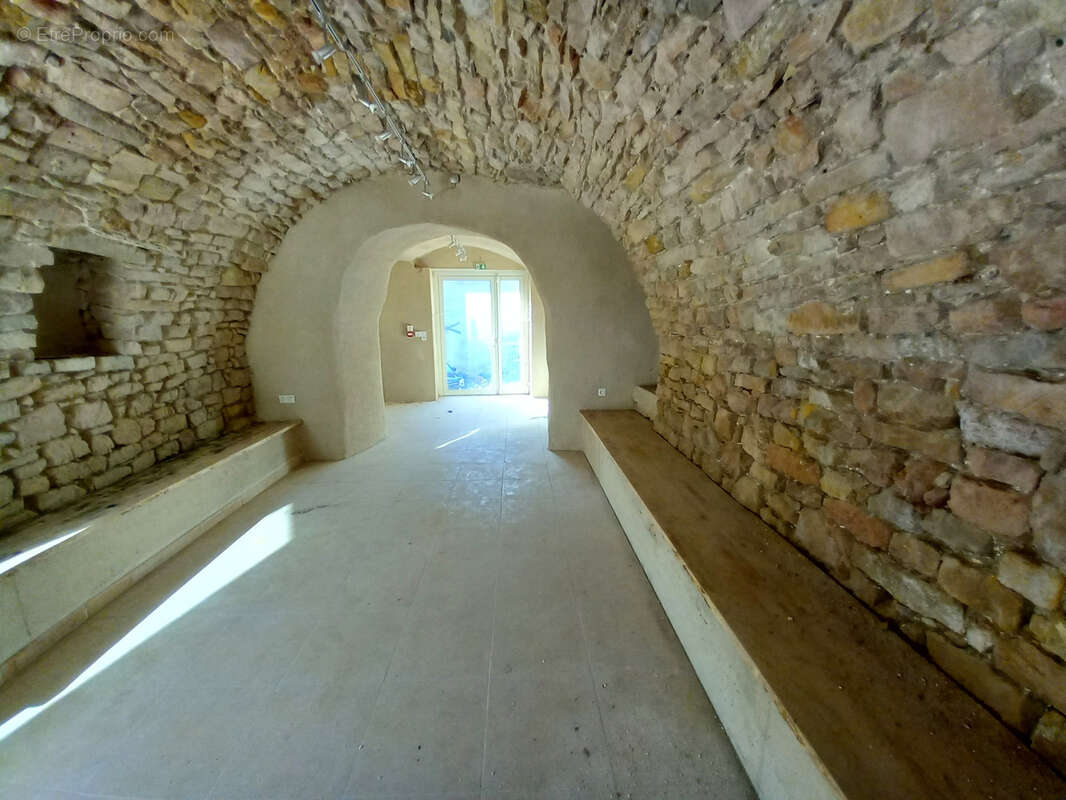 Maison à VILLEMAGNE-L'ARGENTIERE