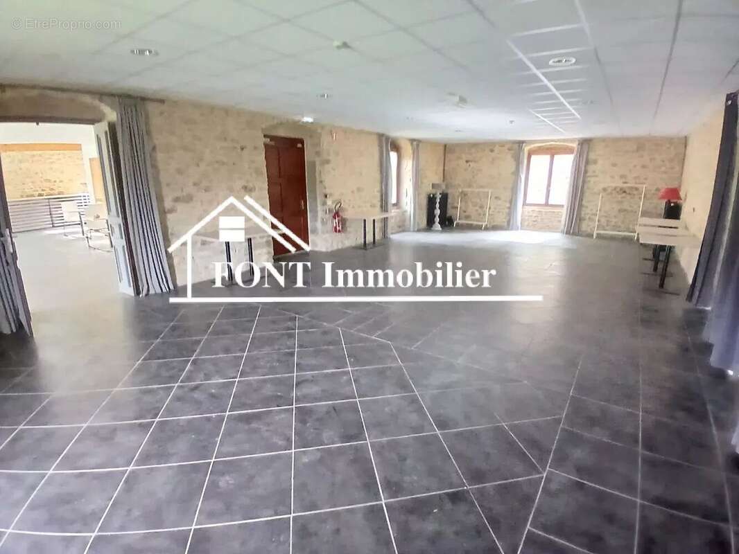 Appartement à DOIZIEUX