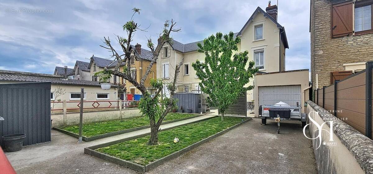 Photo 1 - Maison à MEZIDON-CANON