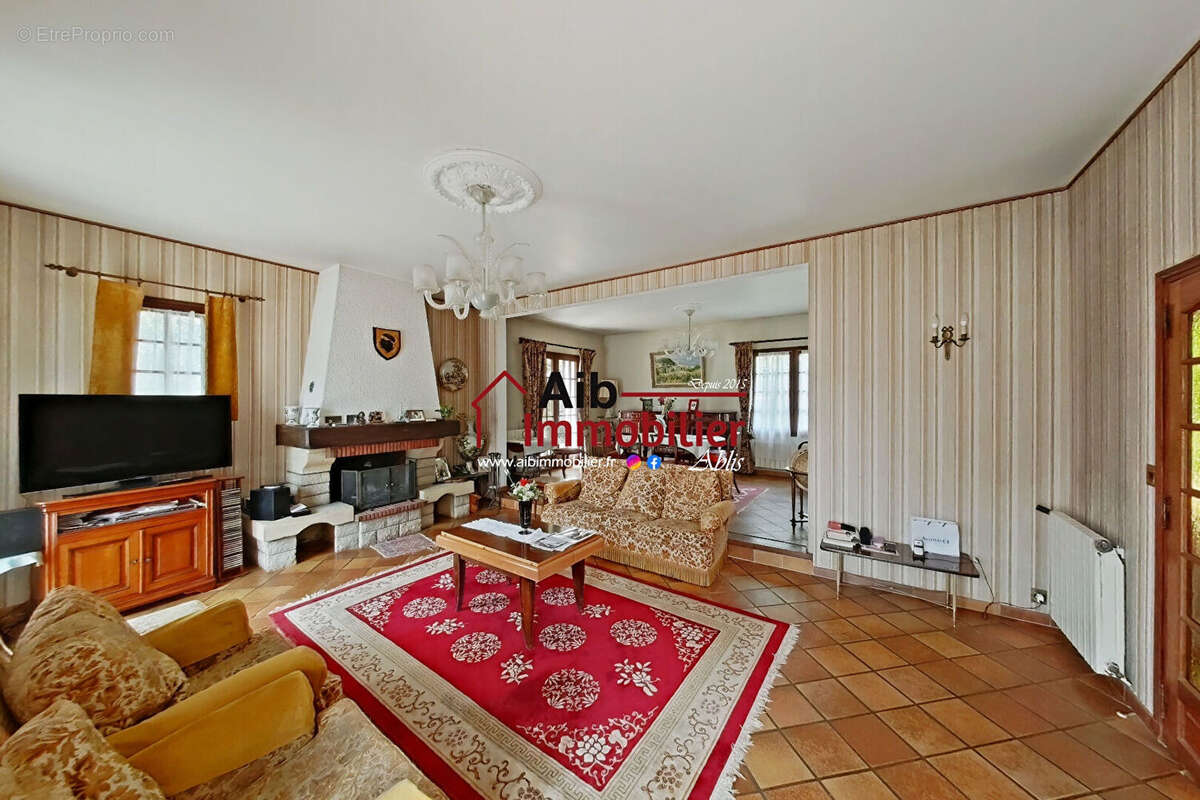 Maison à DOURDAN
