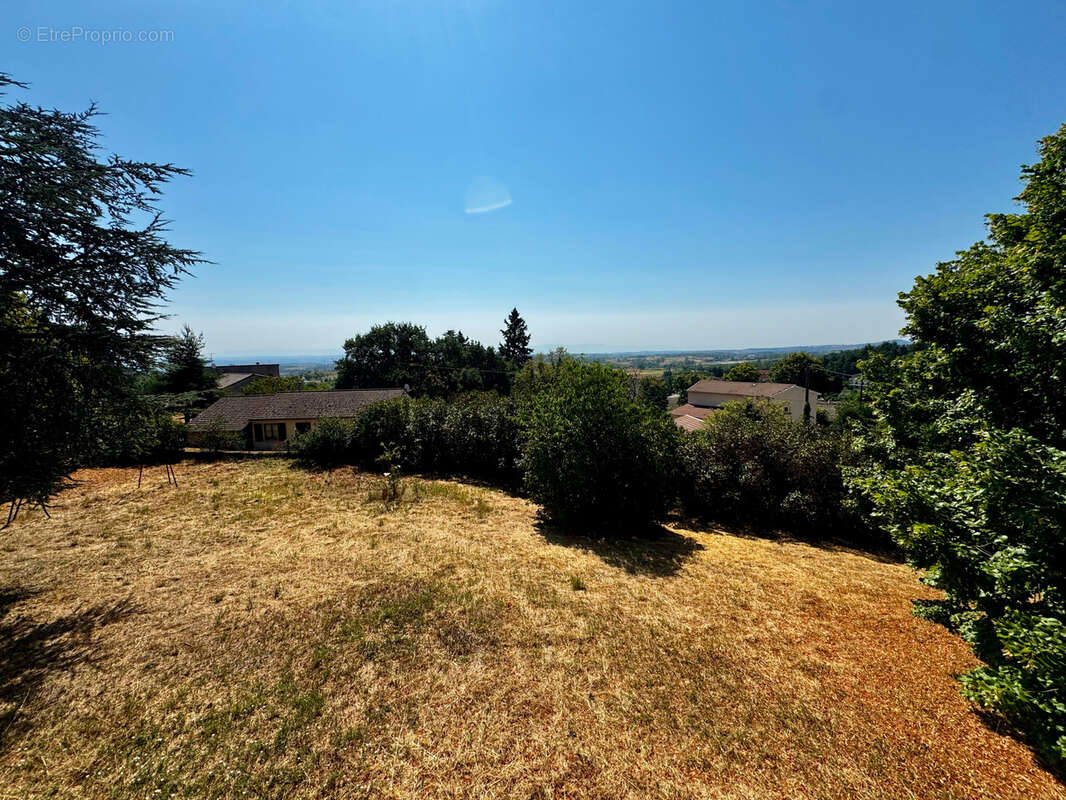 Maison de 100m2 avec terrain de 1449m2 - photo 2