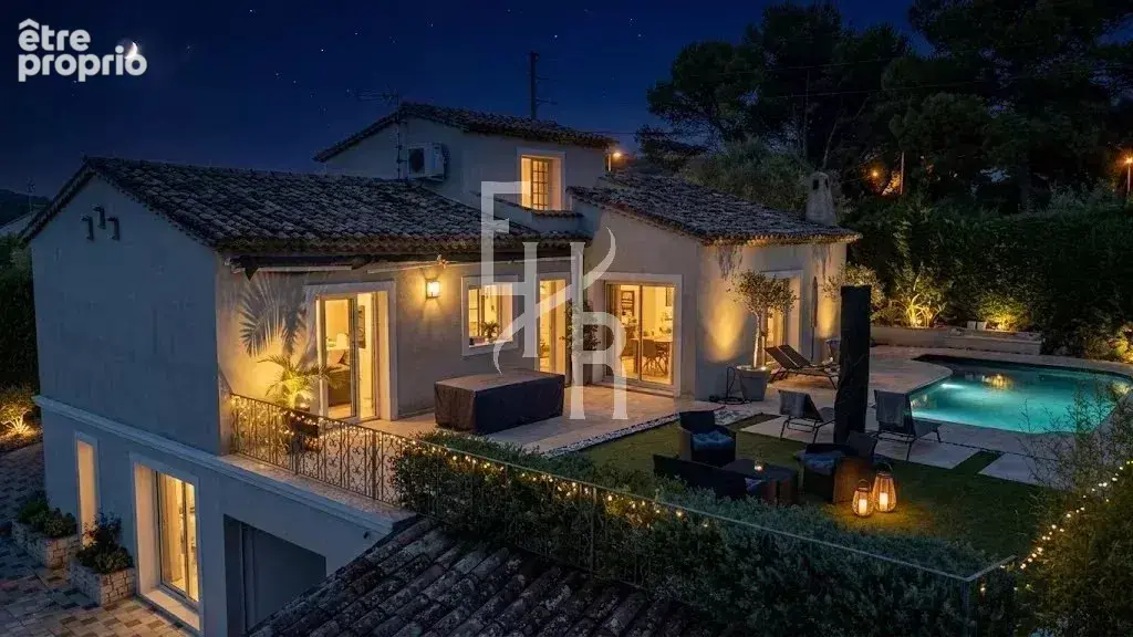 Photo Maison à Mougins au prix de 1 830 000€