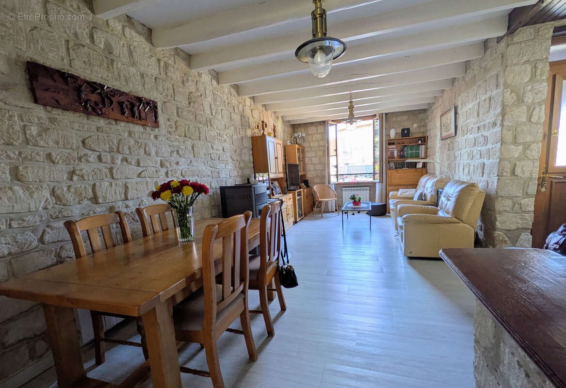 Maison à BEAUMONT-SUR-OISE