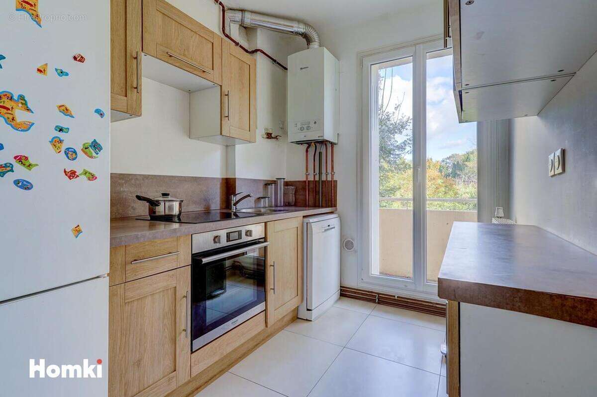 Appartement à MARSEILLE-8E