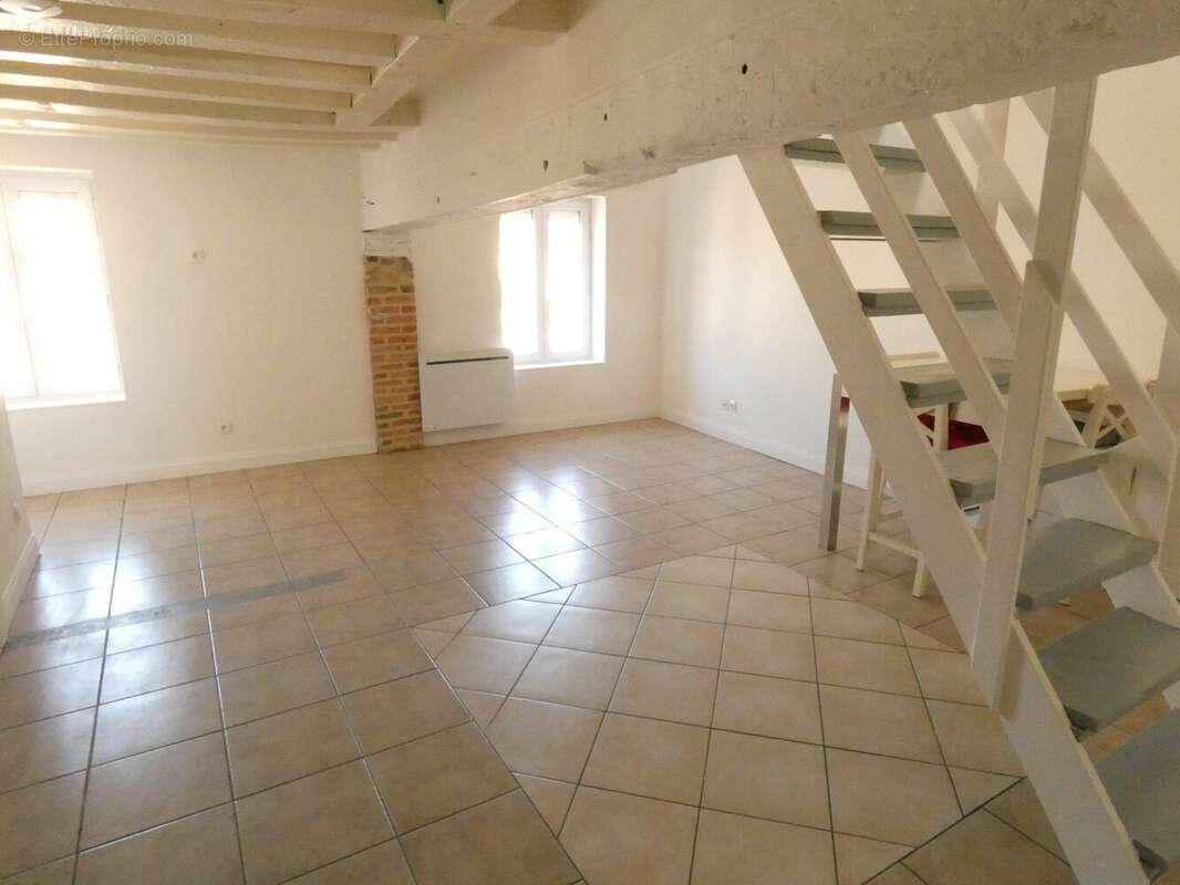 Appartement à TIGY