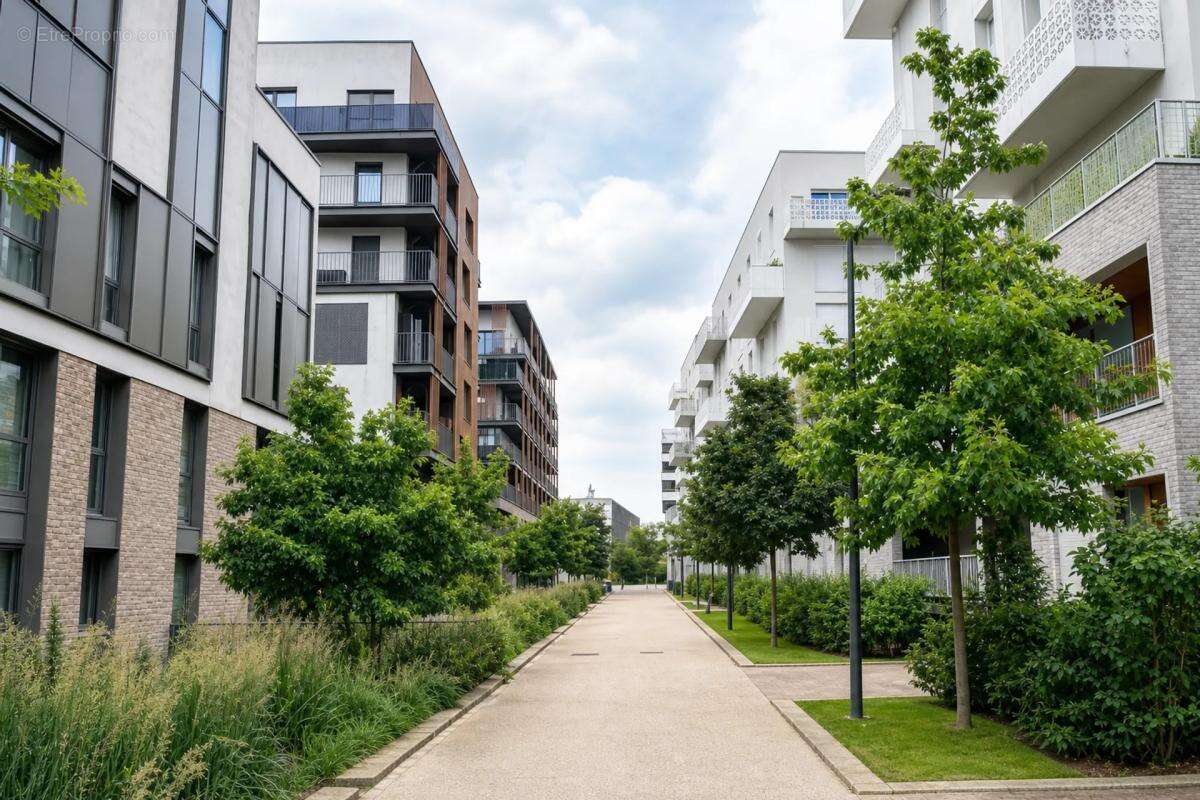 Beau T3 avec terrasse et parking - photo 2