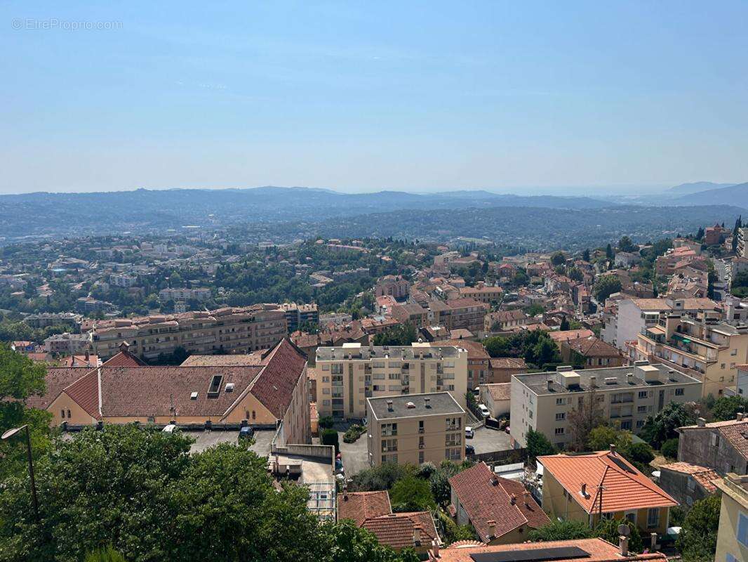 Appartement à GRASSE