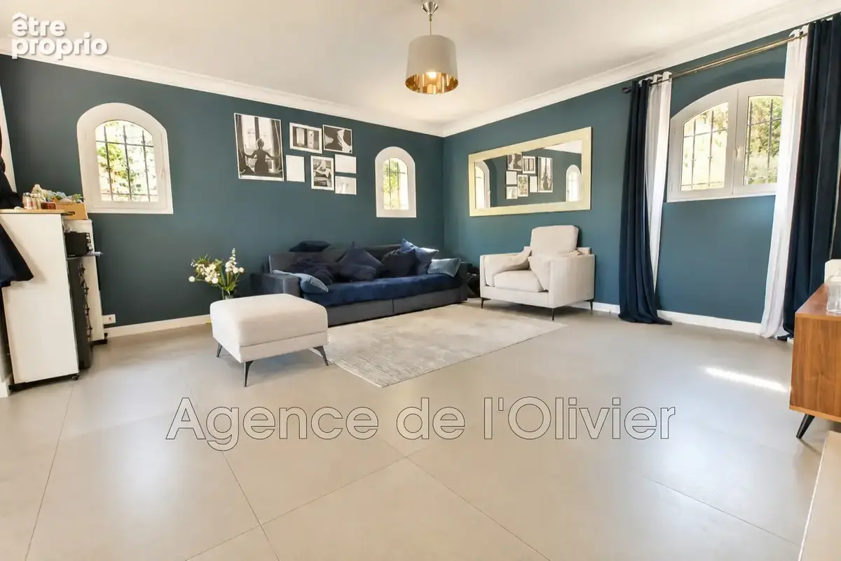 Maison 5 pièces 263 m² à vendre à Chateauneuf-Grasse (06740) - photo 5