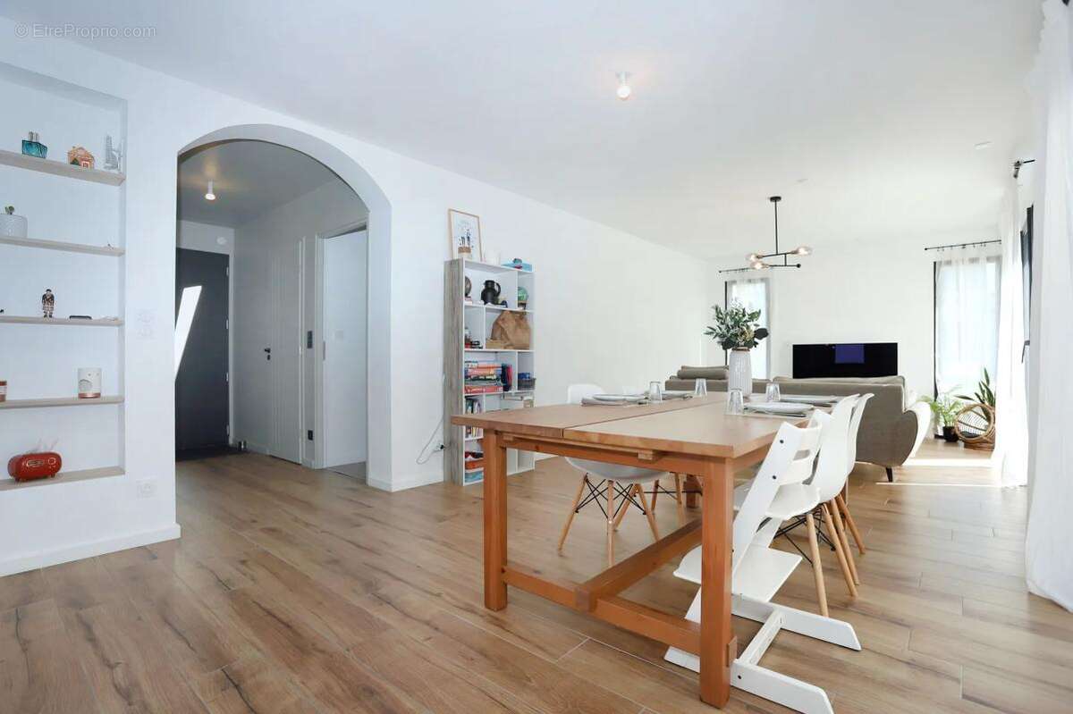 Maison à LA BOUEXIERE