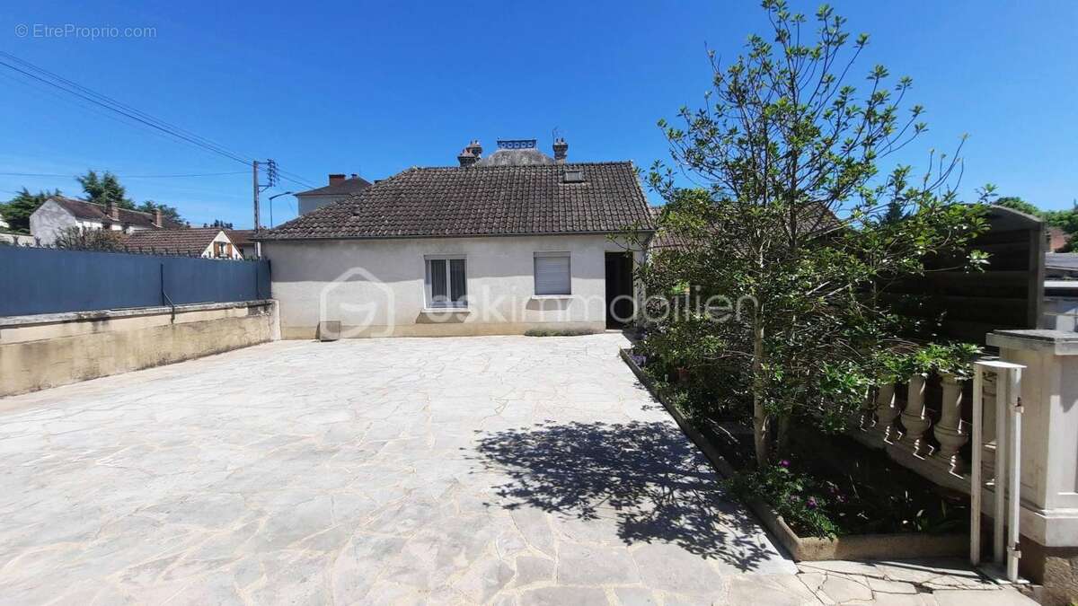 Joigny, centre - photo 11