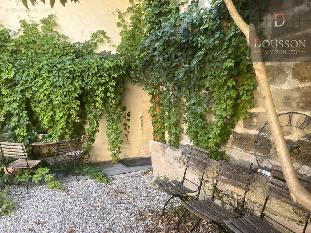 Appartement à UZES