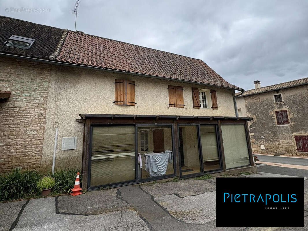 Appartement à LA SALLE