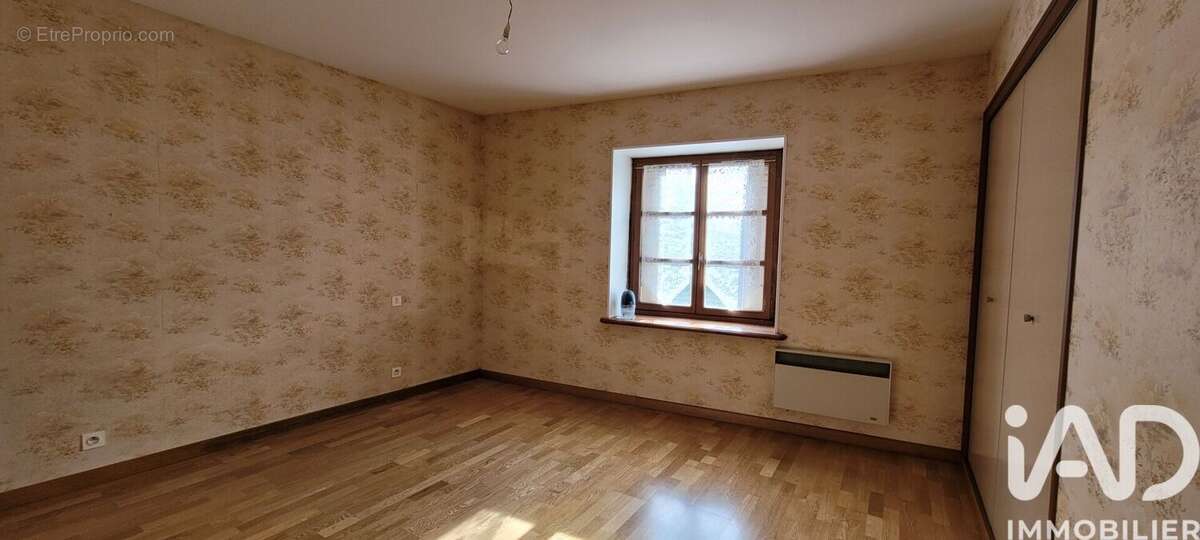 Maison 125 m² à Ascoux  - photo 5