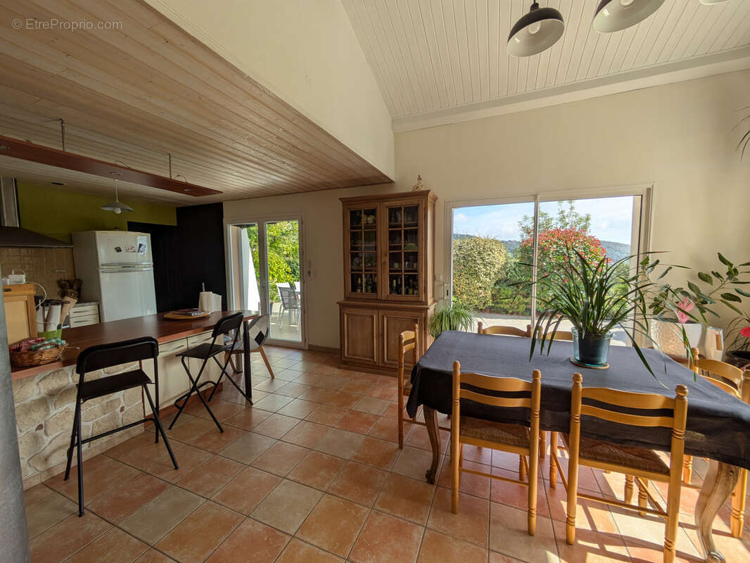 Maison à BOURG-ARGENTAL