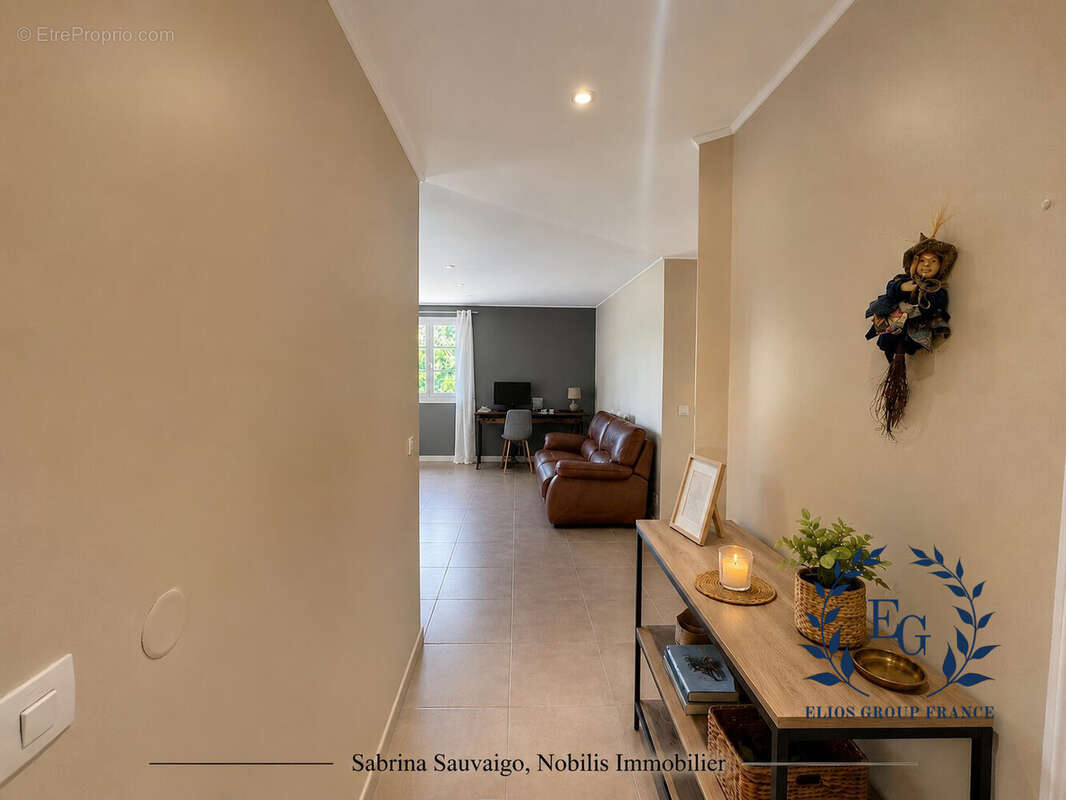 Maison 135 m² à Vidauban  - photo 7