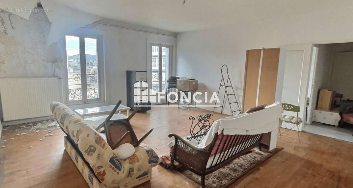 Appartement à FIRMINY