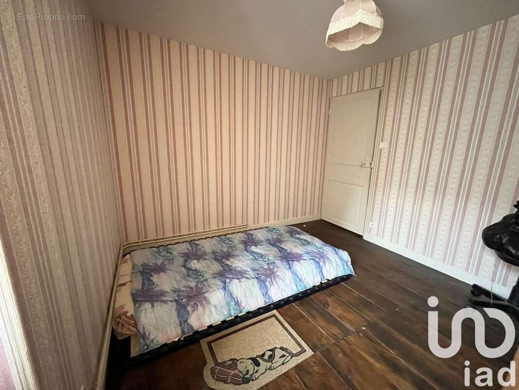 Maison 90 m² à Magnat-L'etrange  - photo 7