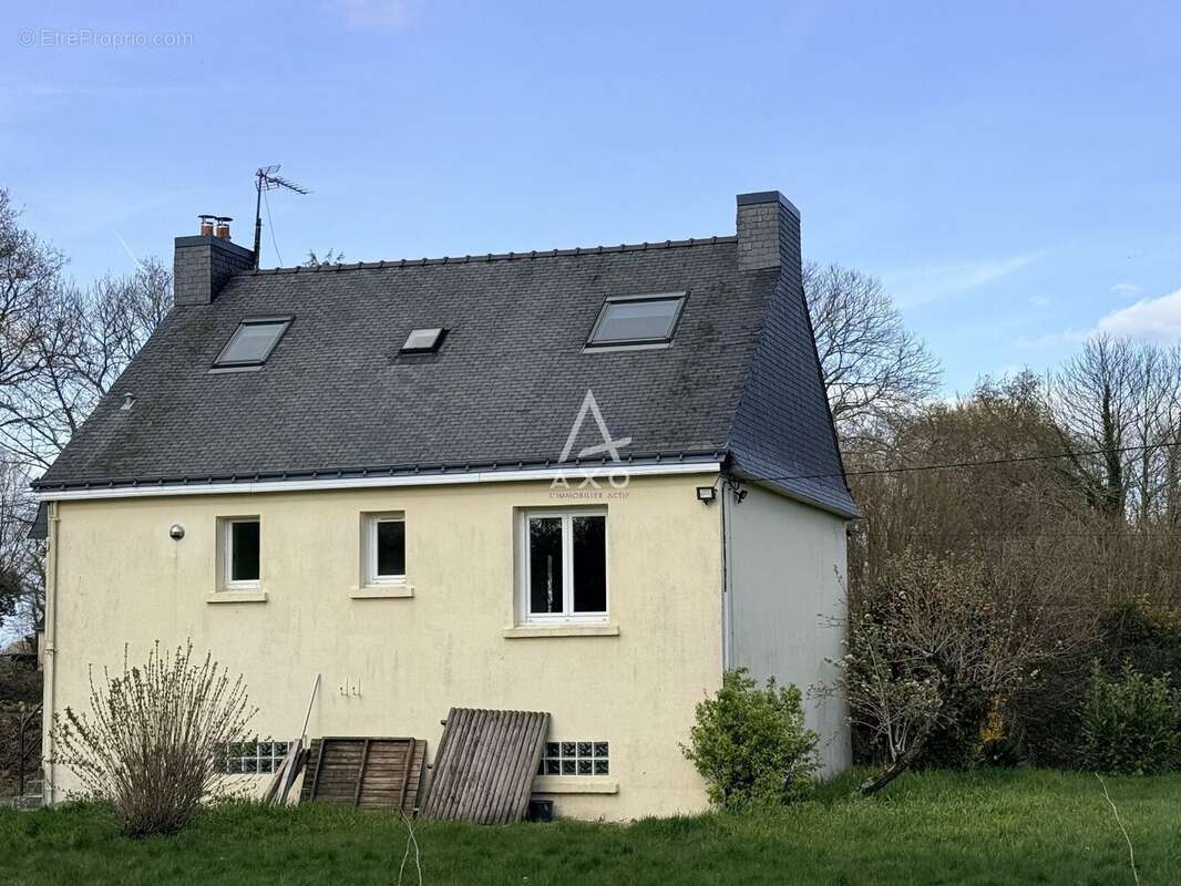 Maison à QUERRIEN